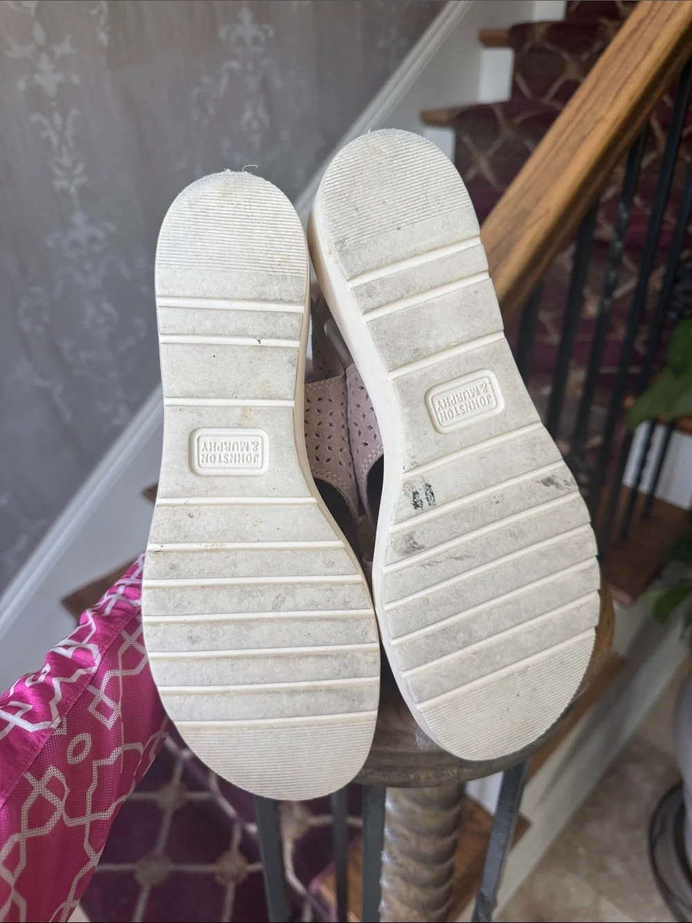 JOHNSON & MURPHY ladies slip on sandal excellent condition size 8